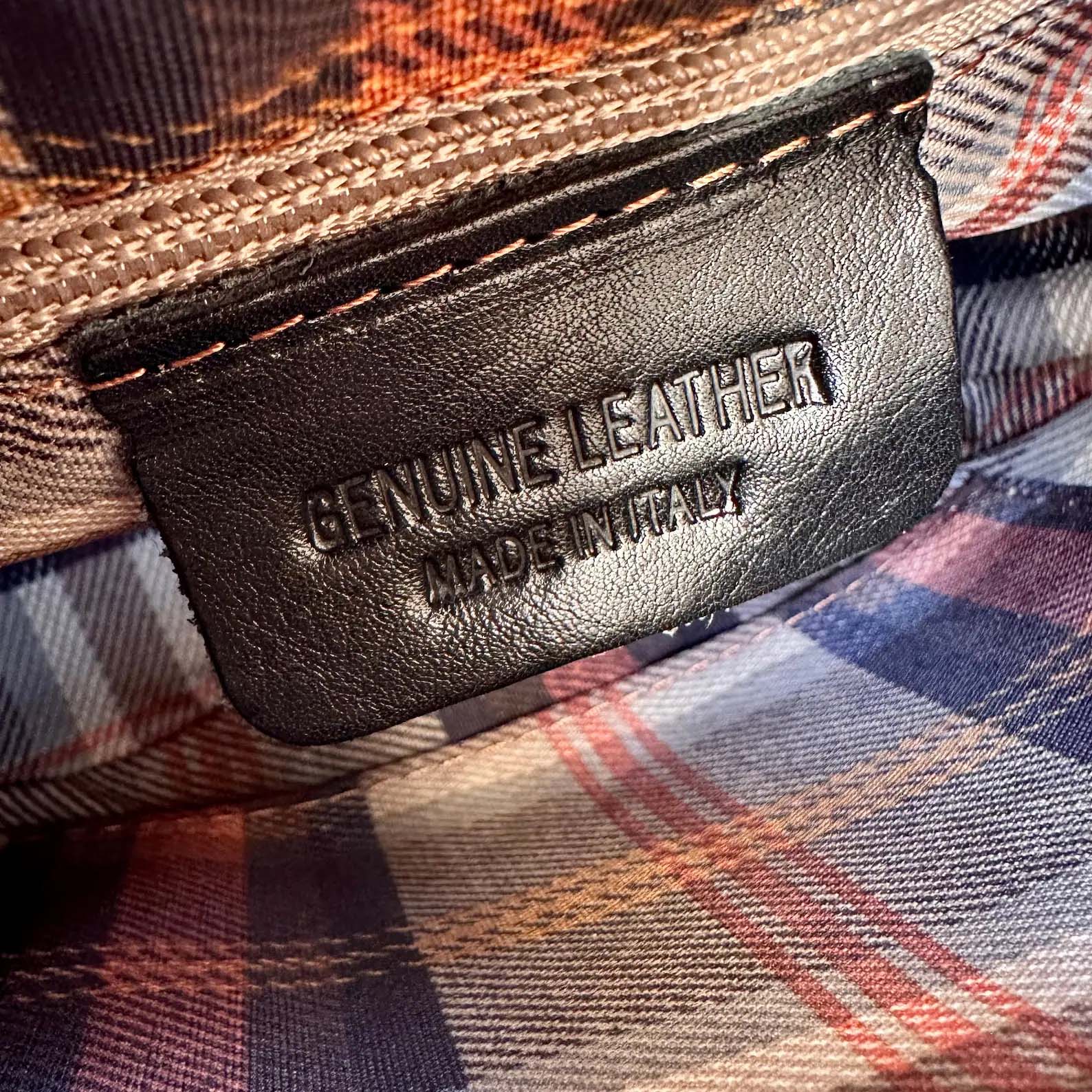 Italian Handmade Black Leather Crossbody Bag – Elegant Women’s Shoulder Purse