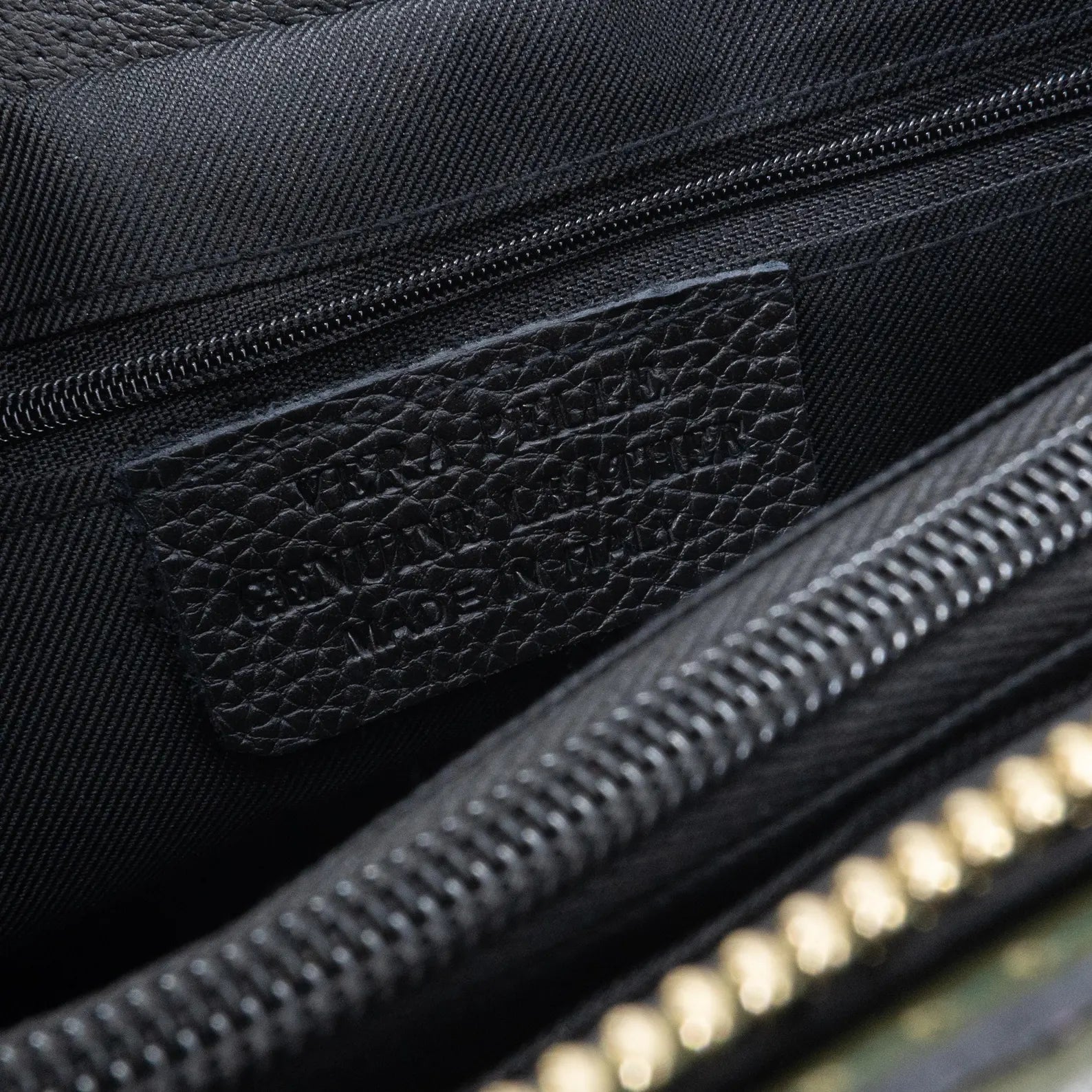 Italian Handmade Leather Bag for Women | Elegant Green Leather Tote From Florence, Made in Italy | Luxury Top Handle Purse