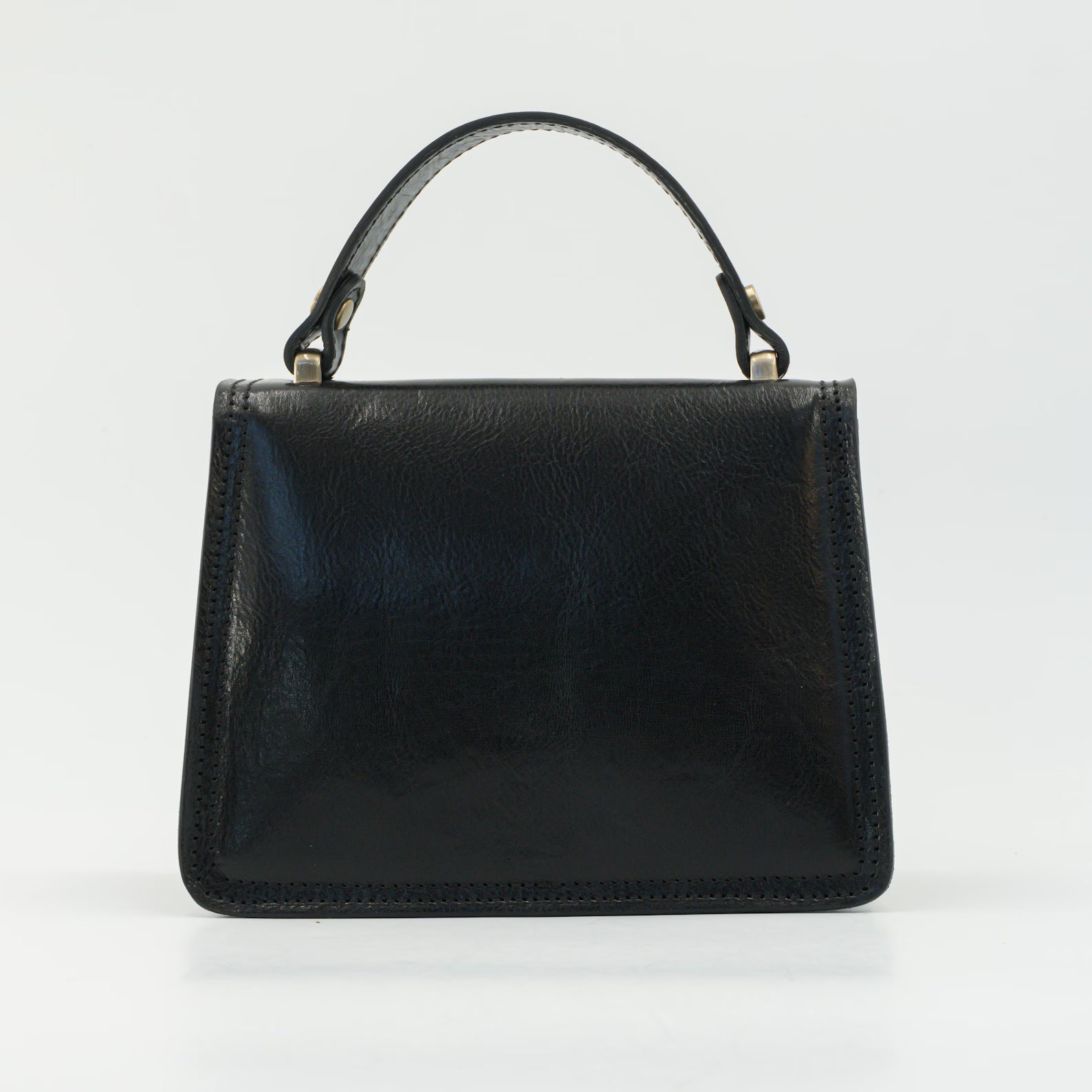 Italian Handmade Leather Bag for Women | Elegant Black Crossbody & Shoulder Bag | From Florence – Made in Italy