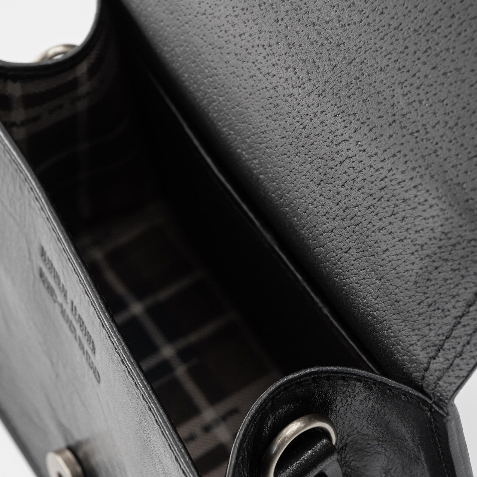 Italian Handmade Leather Bag for Women | Elegant Black Crossbody & Shoulder Bag | From Florence – Made in Italy